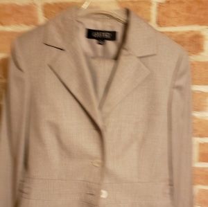 Pant suits size 6